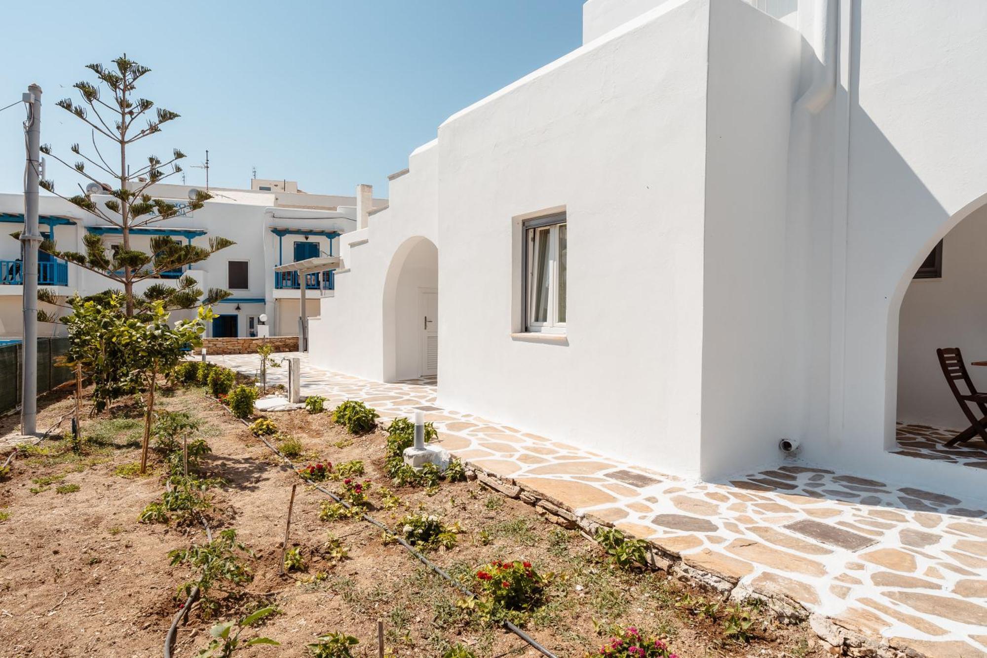 Celestial Seaview Apartments- Ariadne Naxos City Exterior foto